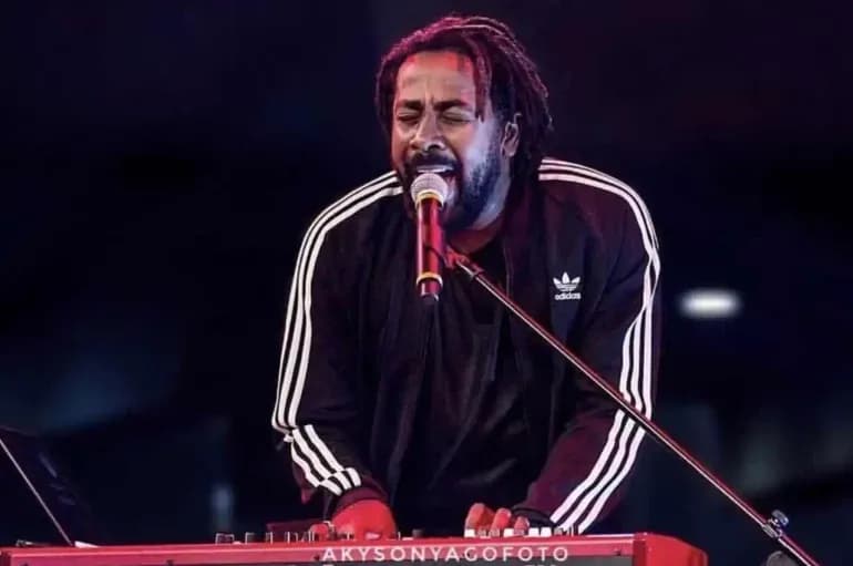Clóvis Pinho anuncia retorno à música gospel após cinco anos e grava novo projeto com Alex Passos