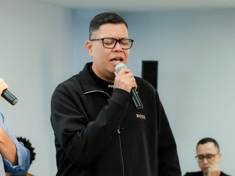 Anderson Freire doa cachê da Marcha para Jesus às famílias das vítimas de acidente no Pará