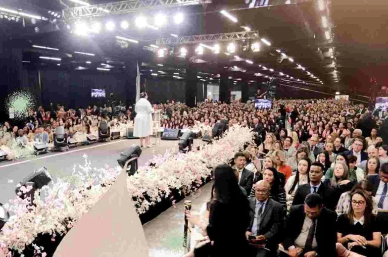 Com 38 mil inscritas, congresso CIBEM 2025 impacta São Paulo