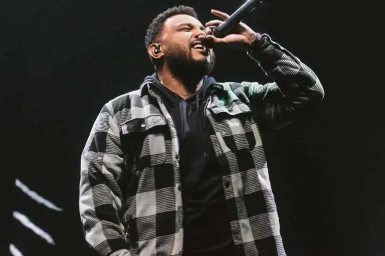 Após Grammy Latino, Eli Soares é indicado ao Prêmio Multishow 2025